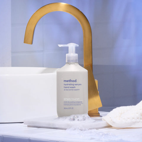 hydrating serum hand wash - simply nourish, 10 oz
